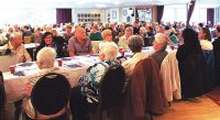 Schuif aan bij ’s werelds langste eettafel in WZH Waterhof