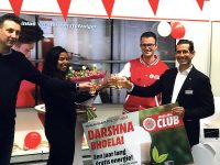 Gelukkige winnares bij MediaMarkt Rijswijk