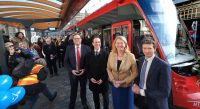 Nieuwe Tophalte en Stationsplein Hollands Spoor geven reiziger warm welkom in Den Haag