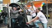 Oranje Fonds roept jong en oud op voor vrijwilligerswerk