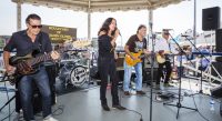 Rene and The Alligators op Kijkduin