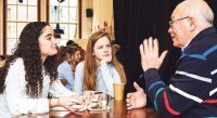 Het National Theater zoekt spelers en verhalen voor Theater Na de Dam